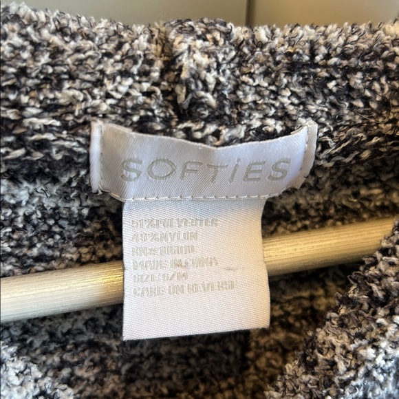 Softies Marshmallow Hooded Lounger in Heather Black Size Small/Medium - Picture 9 of 16